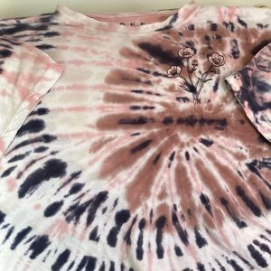 Tye- dye tee. Like new.